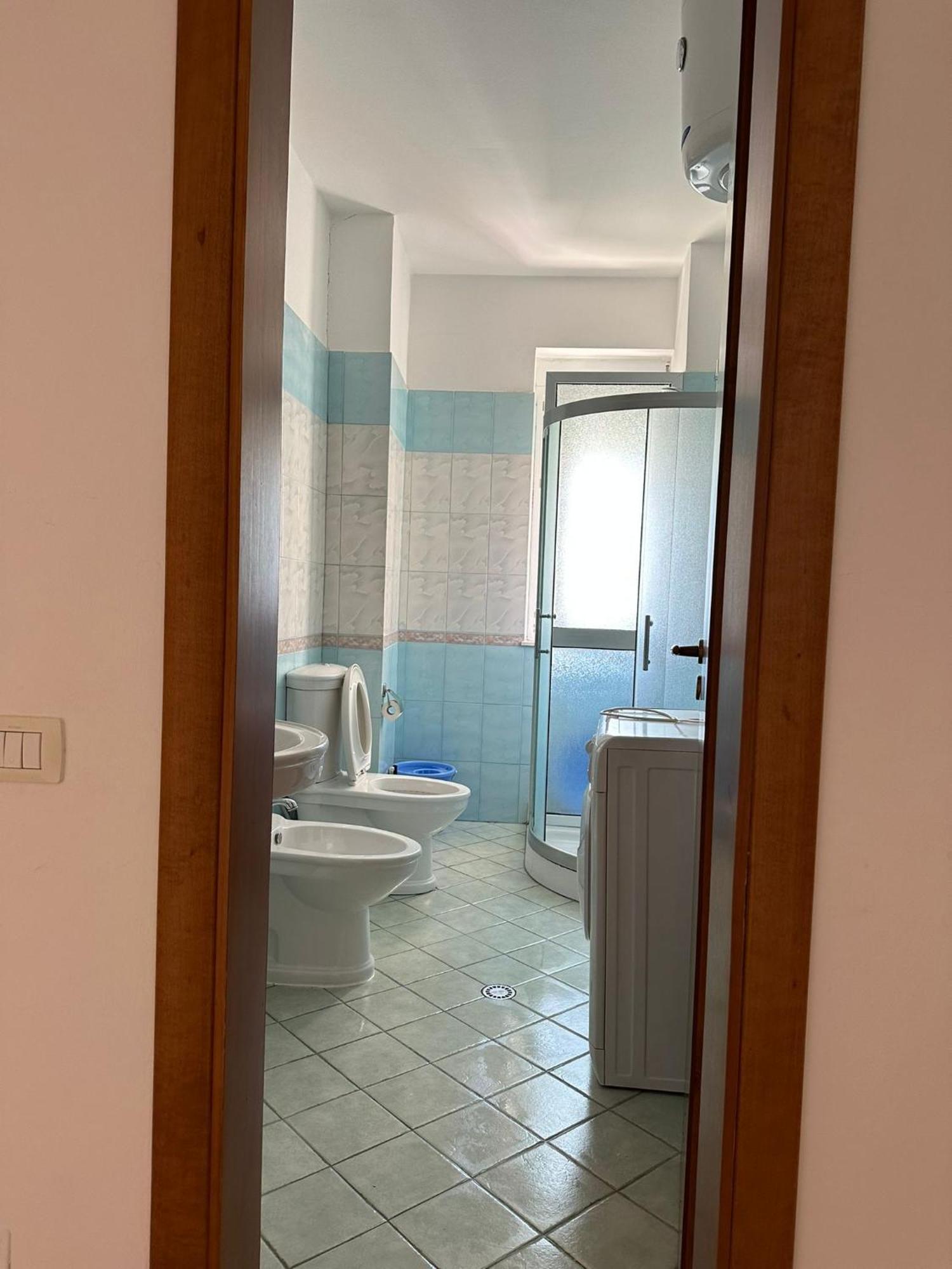 Renting House Влёра Экстерьер фото